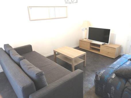 A Bon Port Apartment Mareuil-le-Port Ngoại thất bức ảnh